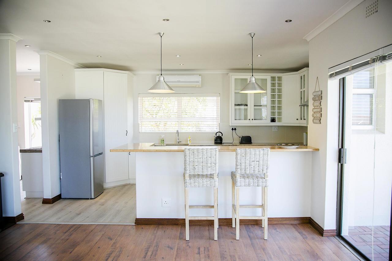 Amazing Beach House In Melkbos! Van Riebeeckstrand ภายนอก รูปภาพ